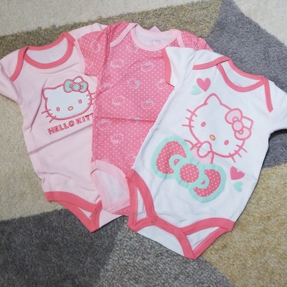 Hello Kitty Other - Hello Kitty Bodysuits 3-Pack NWT - Size 12M